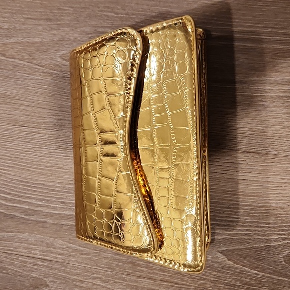 Handbags - Gold purse